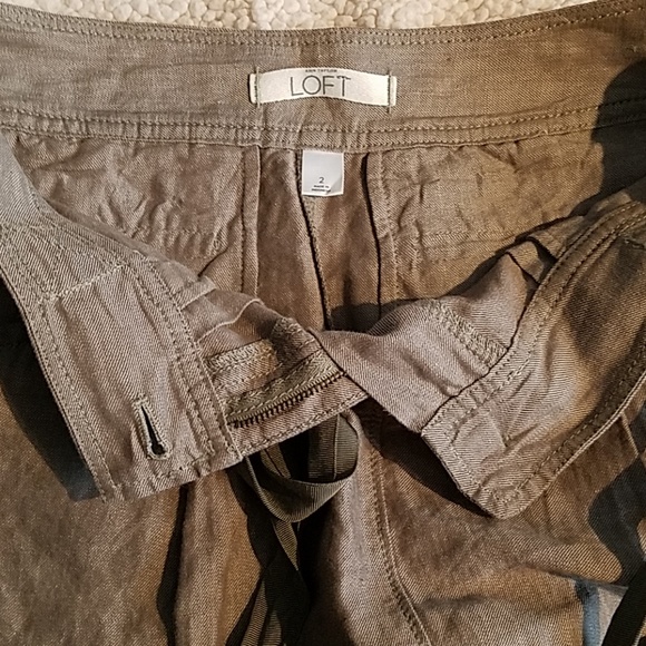 Ann Taylor Skirt LOFT Khaki has Pockets Size 2 - Picture 5 of 6